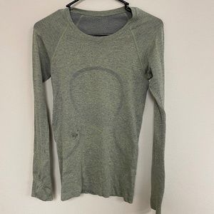 Lululemon Swiftly long sleeve